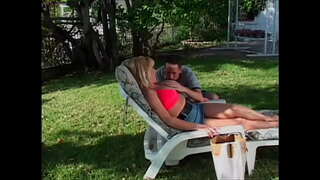 Stepmom සමග විශාල පියයුරු ප්රේම තරුණ ඩික් - Allysin Embers, ඈෂ්ලි එවන්ස්, Kandi කොක්ස්, Kianna බ්රැඩ්ලි, මීකා, රෙබෙකා Bardoux