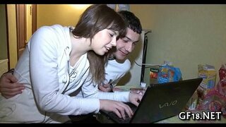 Doce-mirando adolescente beleza fai difícil 10-pounder