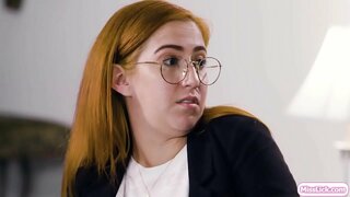 ���ረጃ blonde እና የእሷ busty አጋር ውስጥ ወንጀል ናቸው አንዲት አሁን የሚቀጥለው ቅድሚያ ዒላማ.በድንገት መጠቀም መጠቀም ስለጀመሩ ቅድሚያ መኮንን ትላለች እና ይገናኛሉ መጠቀም አጋር.እነርሱ ድንጋጌ በመስጠት ሆኗል ይታያል ላይ ወደ ሹም.እነሱም የመጀመሪያ ደረጃ እና ስምዎ አሁን ሌሎችን pussy.